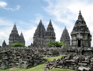 योग्या मंदिर